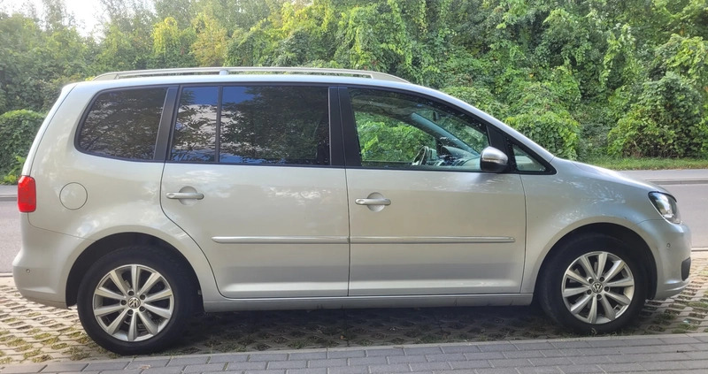 Volkswagen Touran cena 31900 przebieg: 231000, rok produkcji 2011 z Kobyłka małe 191